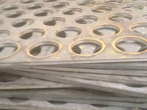 沖孔網 - 濱州市優耐特篩網有限公司圖片3